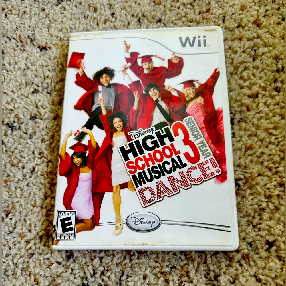 Wii Disney High School Musical 3: Senior Year Dance!
